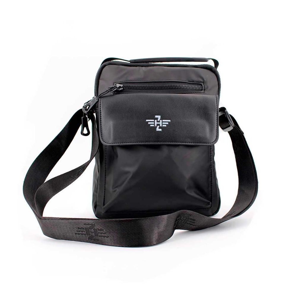 BOLSO ZH NYLON TAPA GRANDE NEGRO