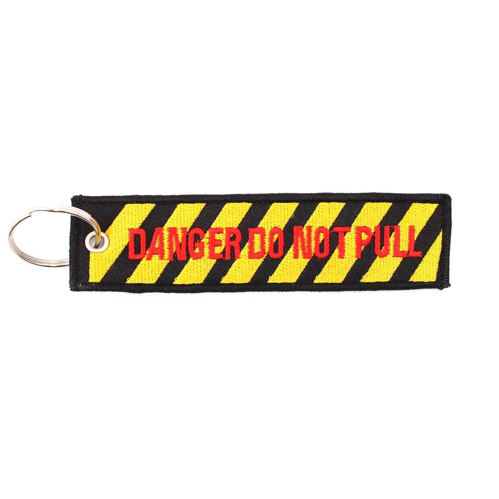 LLAVERO CINTA RECTANGULAR IMMORTAL DANGER AMARILLO-NEGRO