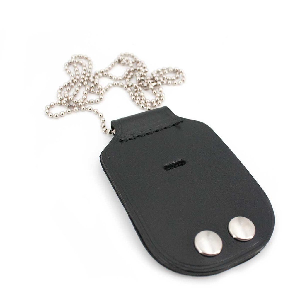 PORTAPLACA PIEL COLGANTE NEGRA