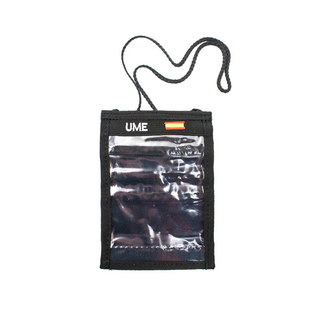 PORTADOCUMENTOS CUELLO UME BANDERA NEGRO