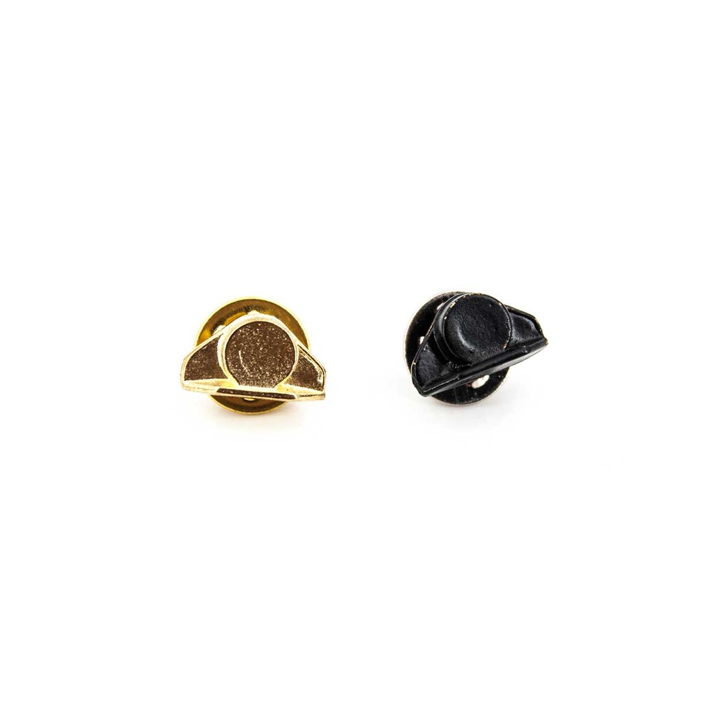 PIN TRICORNIO NEGRO/DORADO