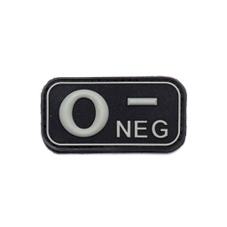 [AZ6240/V4441003509] PARCHE PVC GRUPO SANGUINEO 0- NEGRO