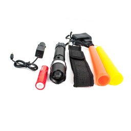 [4404031] LINTERNA SWAT C/BATERIA C/CARGADOR 1 CONO NEGRA