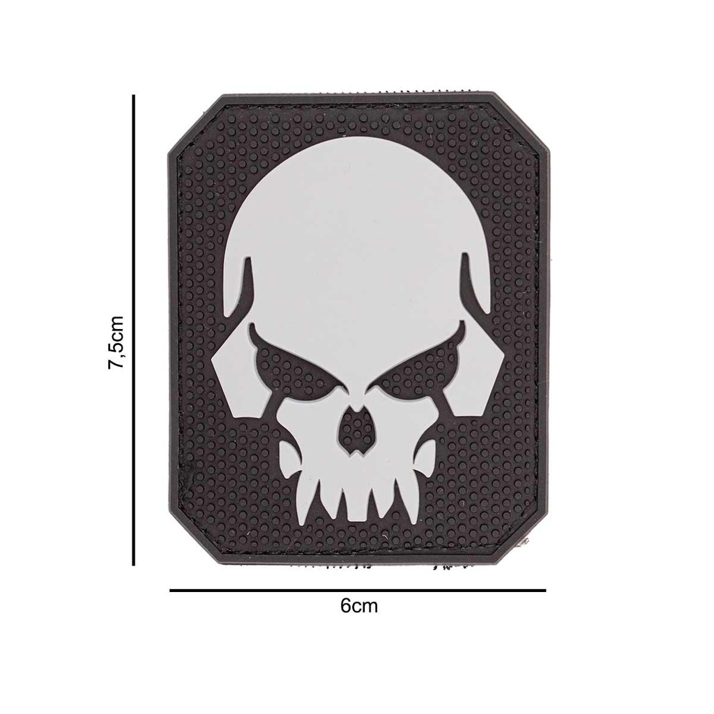 PARCHE IMMORTAL PVC 3D CALAVERA PIRATA NEGRO-GRIS