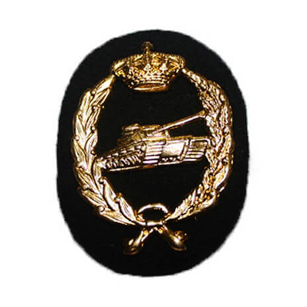 EMBLEMA BOINA CARROS C/FIELTRO NEGRO-AMARILLO