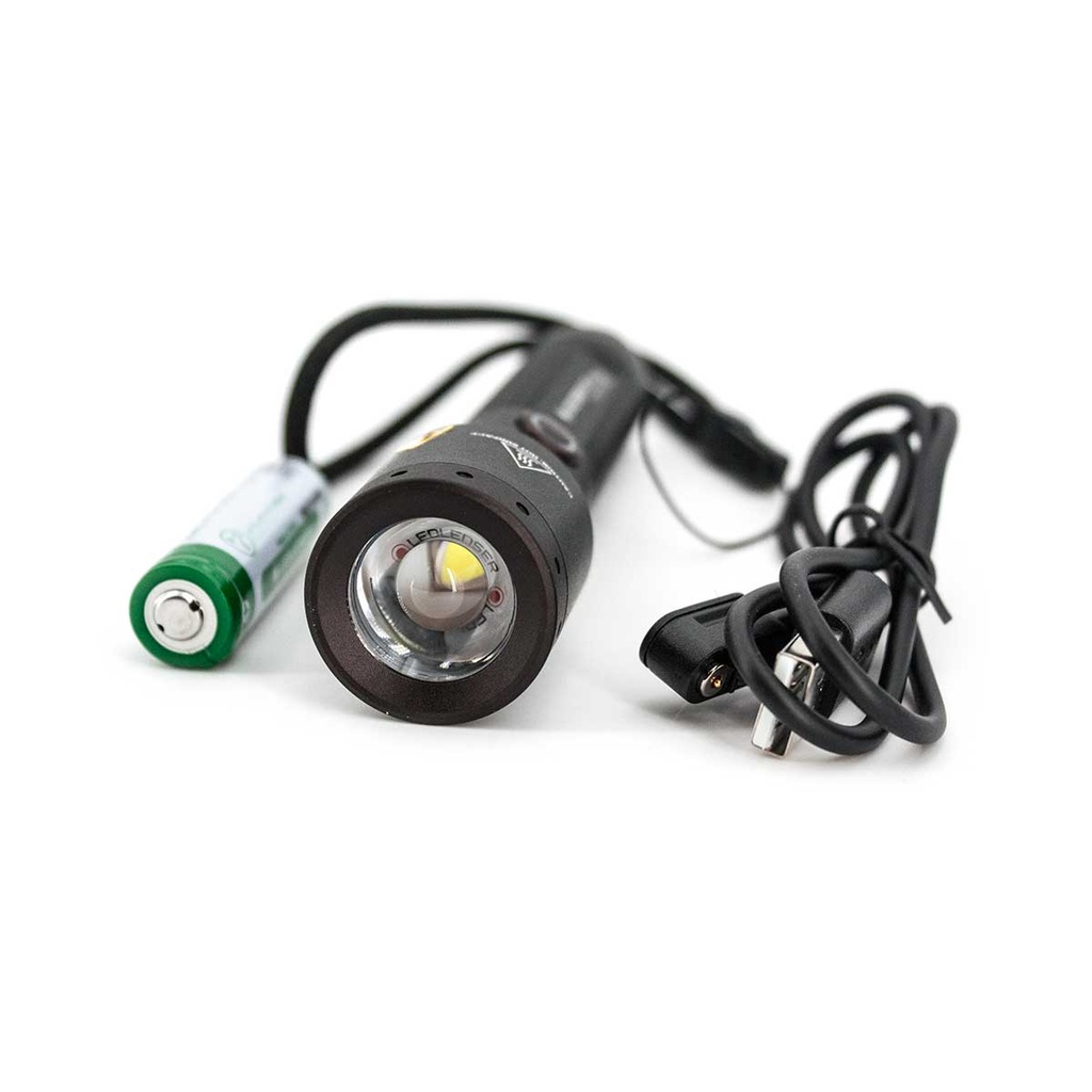 LINTERNA LED LENSER CORE P5R 500 LUMENS NEGRA