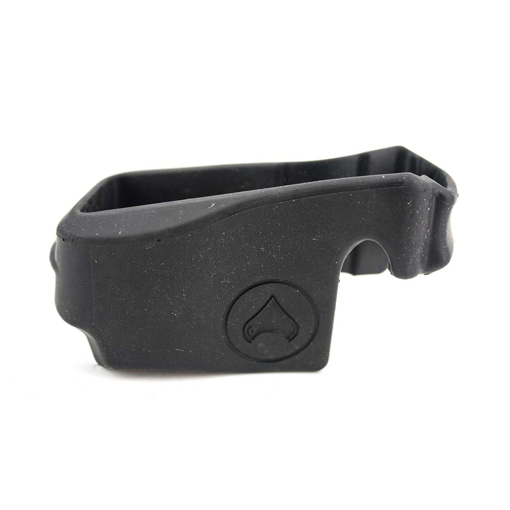 GRIP CARGADOR FMA MOLDEABLE NEGRO