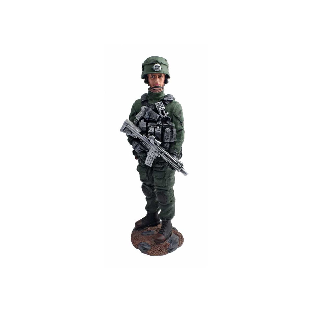 FIGURA RESINA SOLDADO CASCO FUSIL 30 CM